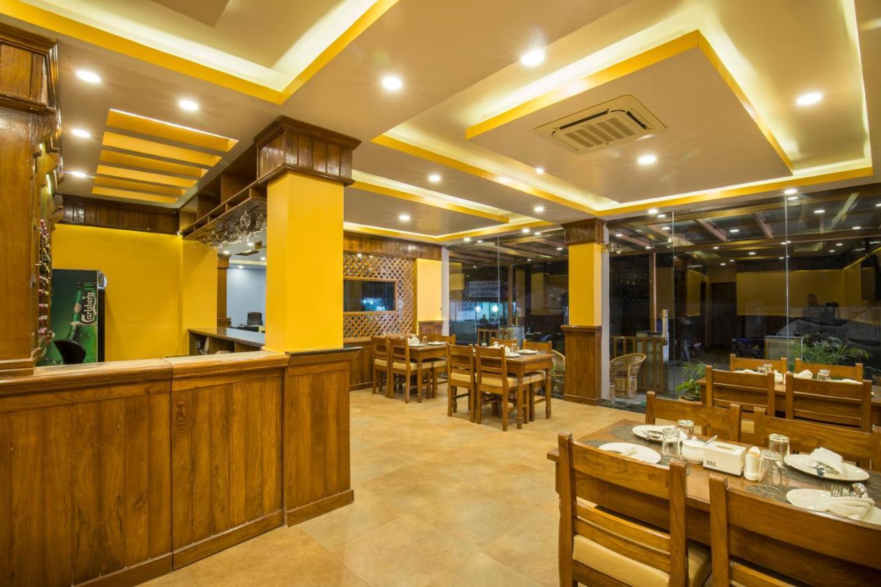 Hotel Lake Shore Ποκάρα Εξωτερικό φωτογραφία