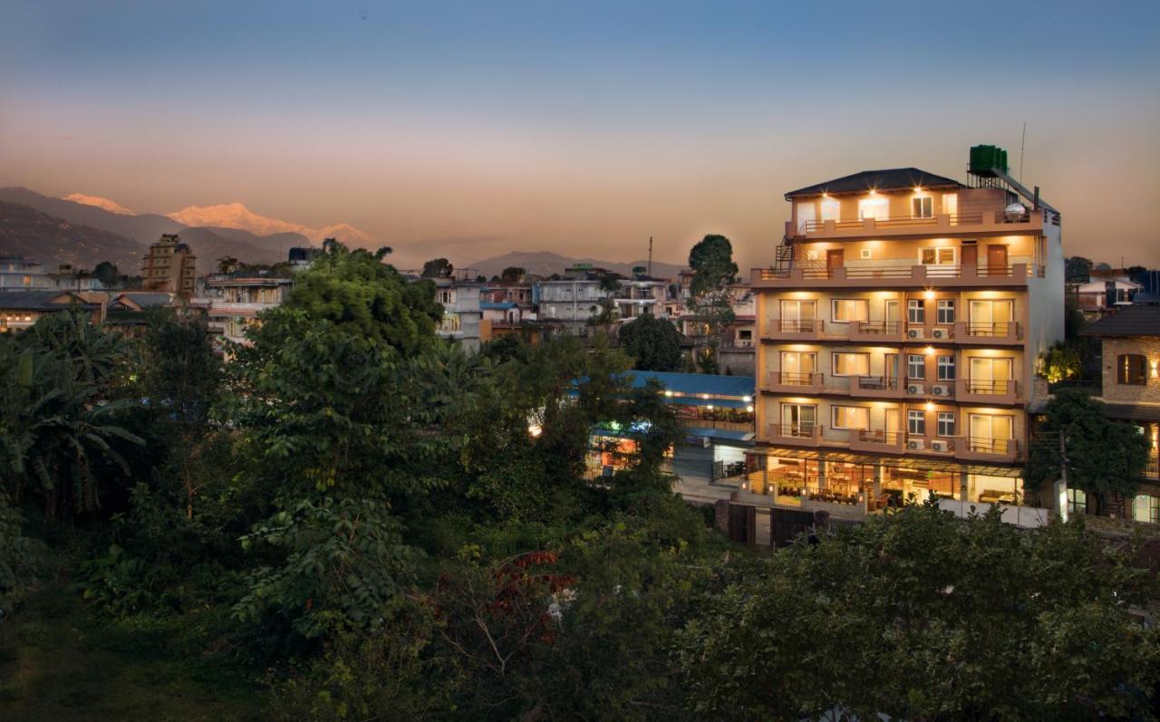 Hotel Lake Shore Ποκάρα Εξωτερικό φωτογραφία